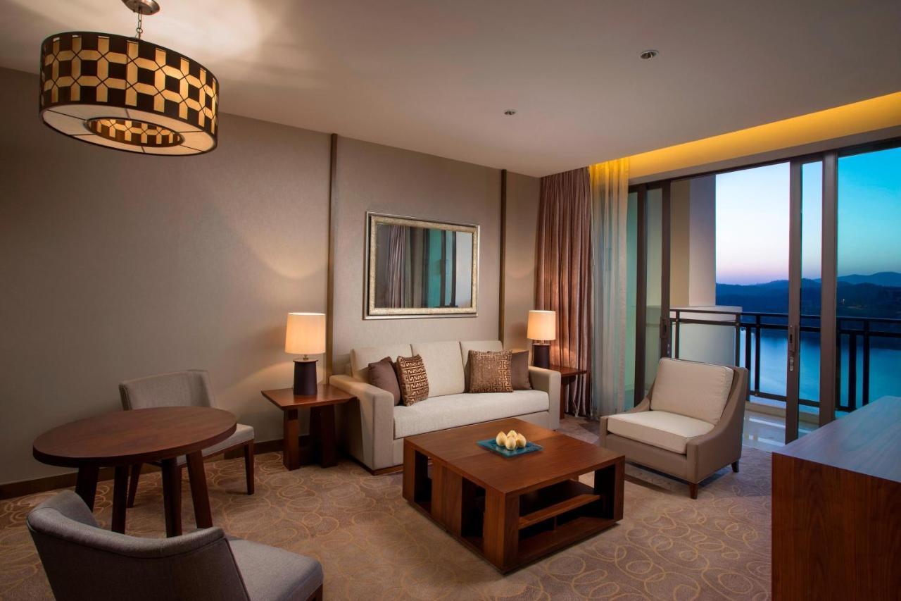 Sheraton Bailuhu Resort, Huizhou Huizhou  Esterno foto
